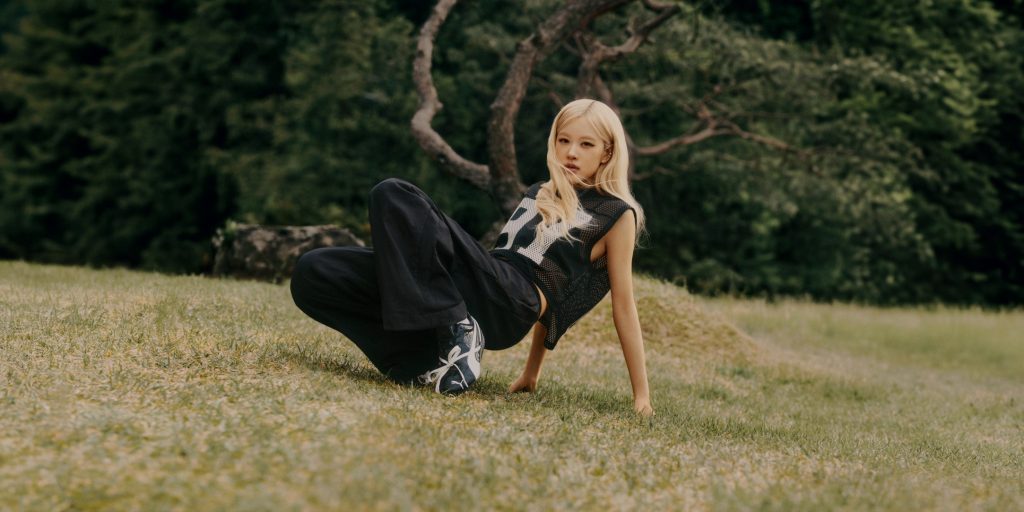 PUMA x ROSÉ_Collection_Look 01